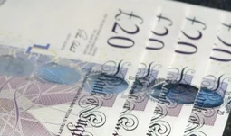 Guaranteed bonuses in London banking: returning soon?