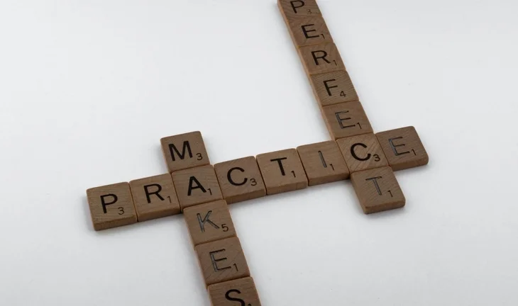 The best investment banking CV template