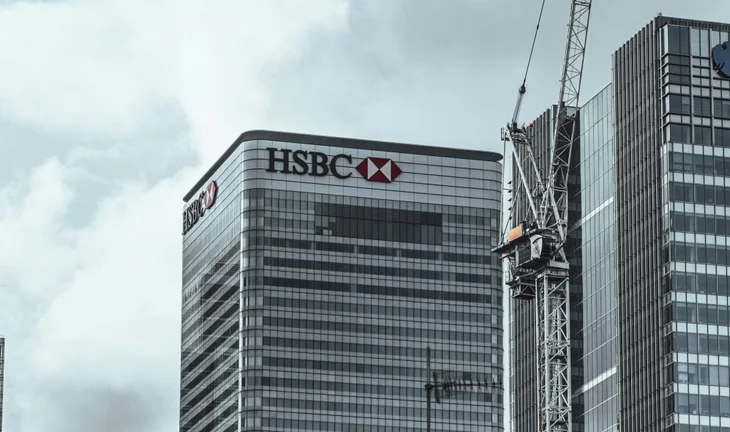 HSBC's cost cutting looks well ahead of schedule despite $800m severance payout